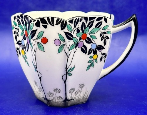 Shelley Art Deco Coffee Cup and Saucer in Black Trees Design (11476), 1926 - Picture 3 of 8