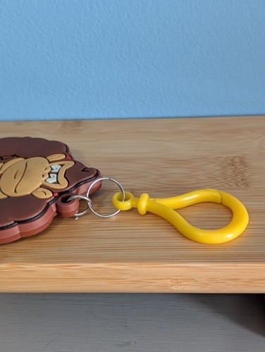 Nintendo Donkey Kong DK Keychain Super Mario Enterplay 3" Rubber Good condition - Picture 5 of 6