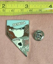 Nevada State Outline Hoover Dam Poker Cards Dice Casino Enamel Lapel Pin
