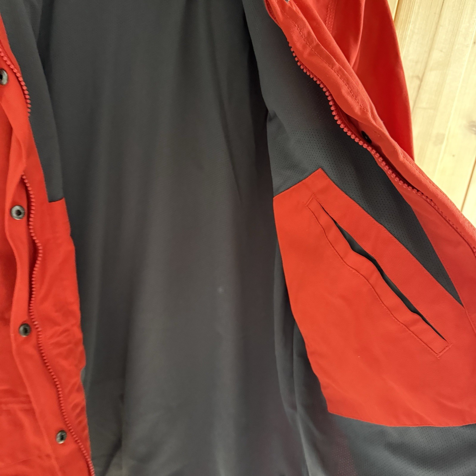 Rare 102382-R22 Carhartt Double Zipper Womens Storm Defender Jacket Sz Large Red image 5