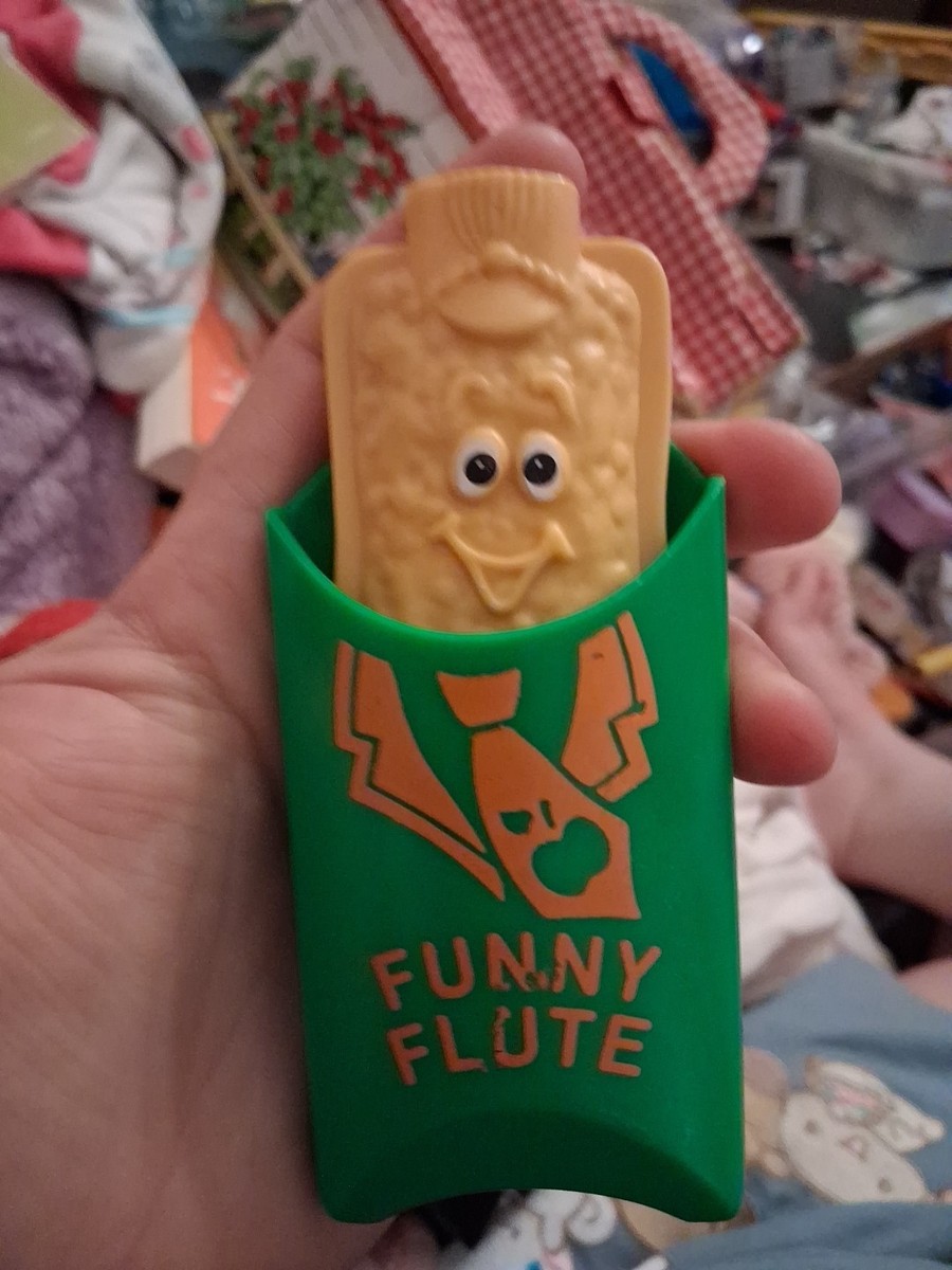 Fisher Price Fun with Food McDonald's Apple Pie Funny Flute Happy
