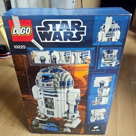 LEGO Star Wars 10225 R2-D2 Sealed Box, New Condition