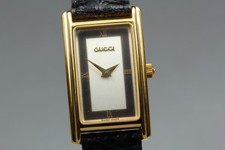 [Near MINT] Vintage GUCCI 2600L 19mm Black Gold Quartz Women's From Japan #3437