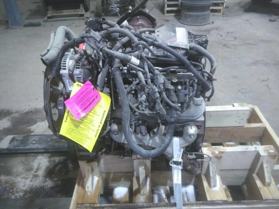 GM 6.0L V8 GAS ENGINE ASSEMBLY 3570866 - Image 3 of 4