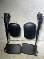 Jazzy leg rest clover leaf style for power wheelchair Legrest With Hangers