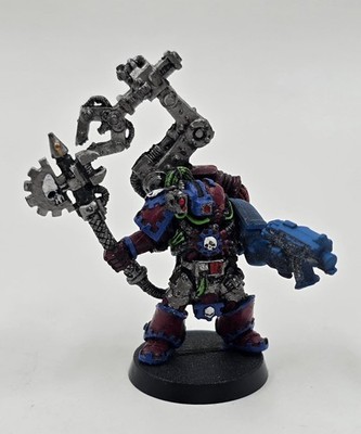 Techmarine Ultramarines Space Marines metal Vintage Warhammer 40K metal classic