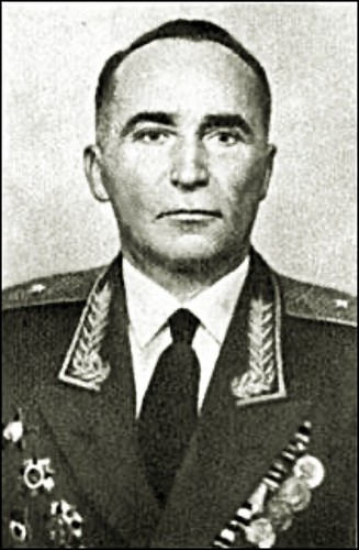 1944 BATTLE Characteristic on CAPTAIN signed by GENERAL ARTILLERY A. CHAPAEV Doc - 第 1/3 張圖片
