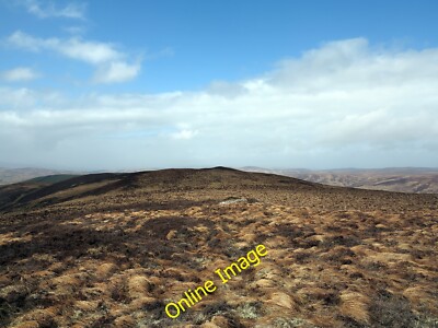 Photo 12x8 Summit ridge of Beinn Domhnaill The 349m. top of Beinn Domhnail c2013