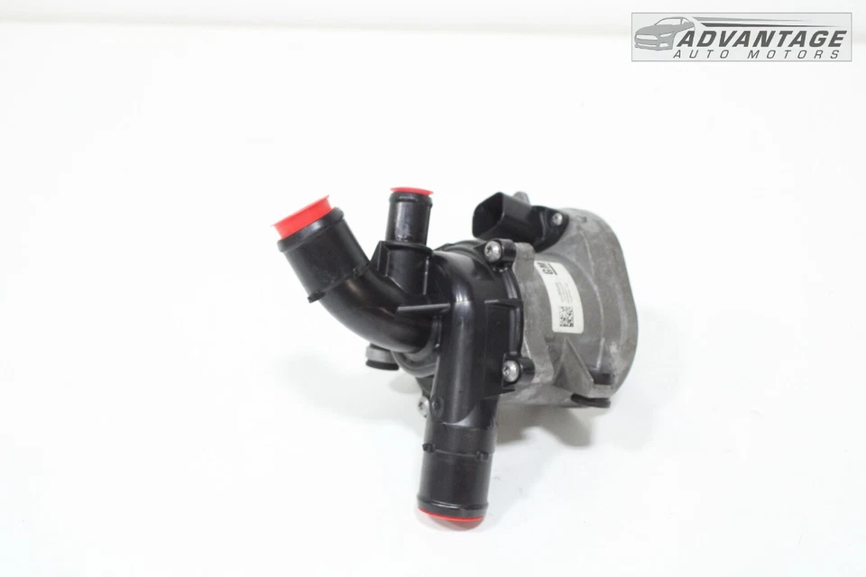Chevrolet Blazer 2020-2024 motor 2,0 L refrigerante bomba de agua 55508939 OEM Foto 2 de 4