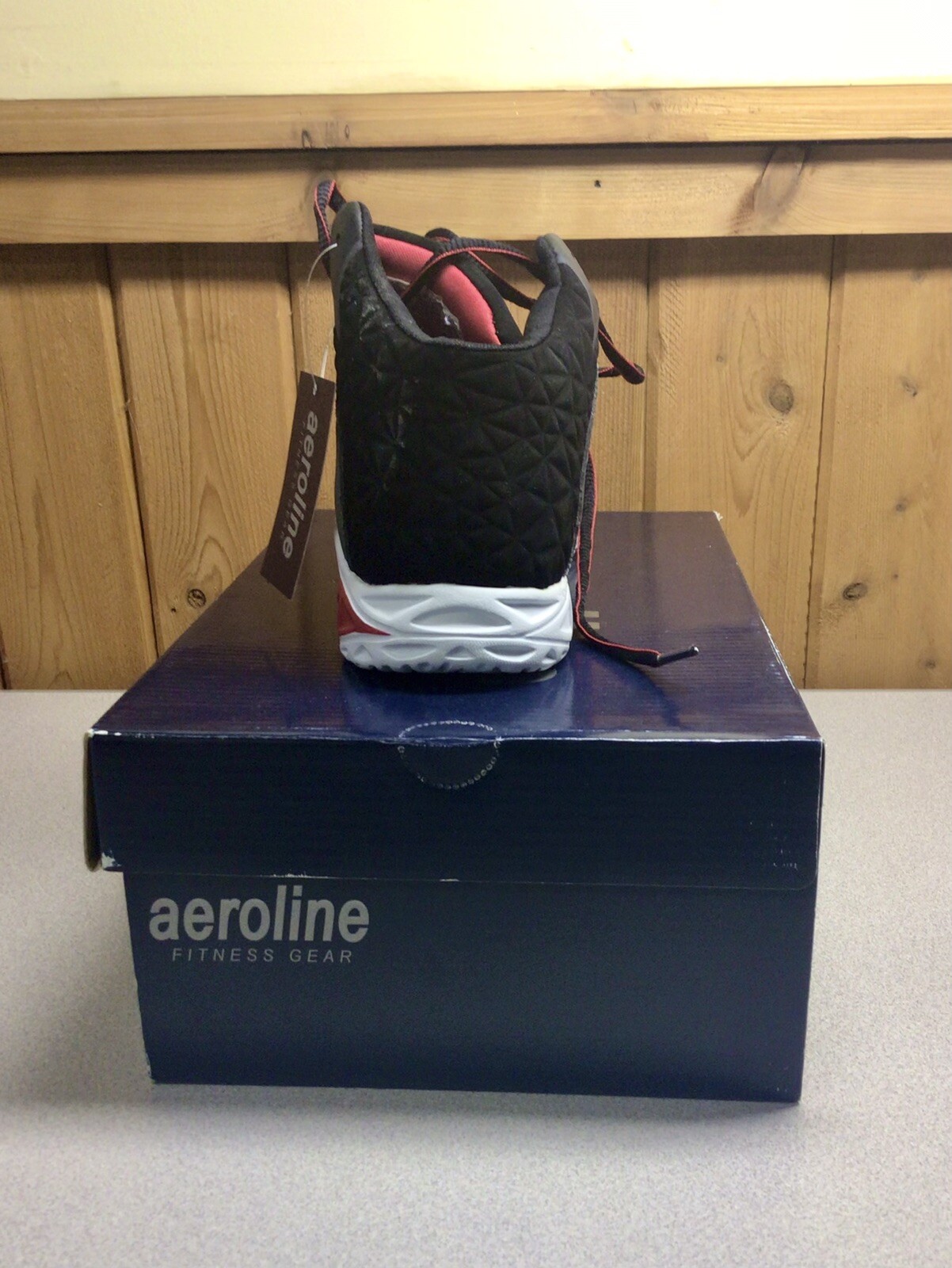 SAOLA Scarpe da ginnastica Aeroline Fitness Gear ragazzo taglia 5 grigio nero e rosso