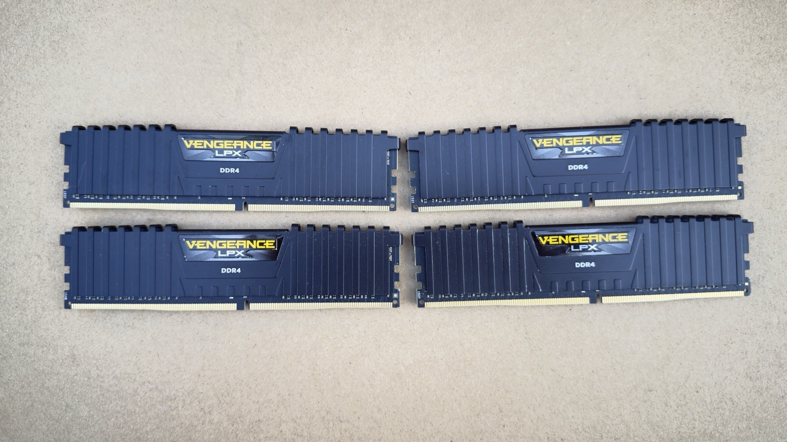 Corsair Vengeance LPX 16GB (4x4GB) DDR4 2666MHz RAM (CMK16GX4M4A2666C16)