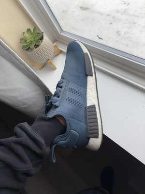 Adidas NMD_R1 Navy Blue White Boost Sneakers Men s Size 11 Athletic Shoes