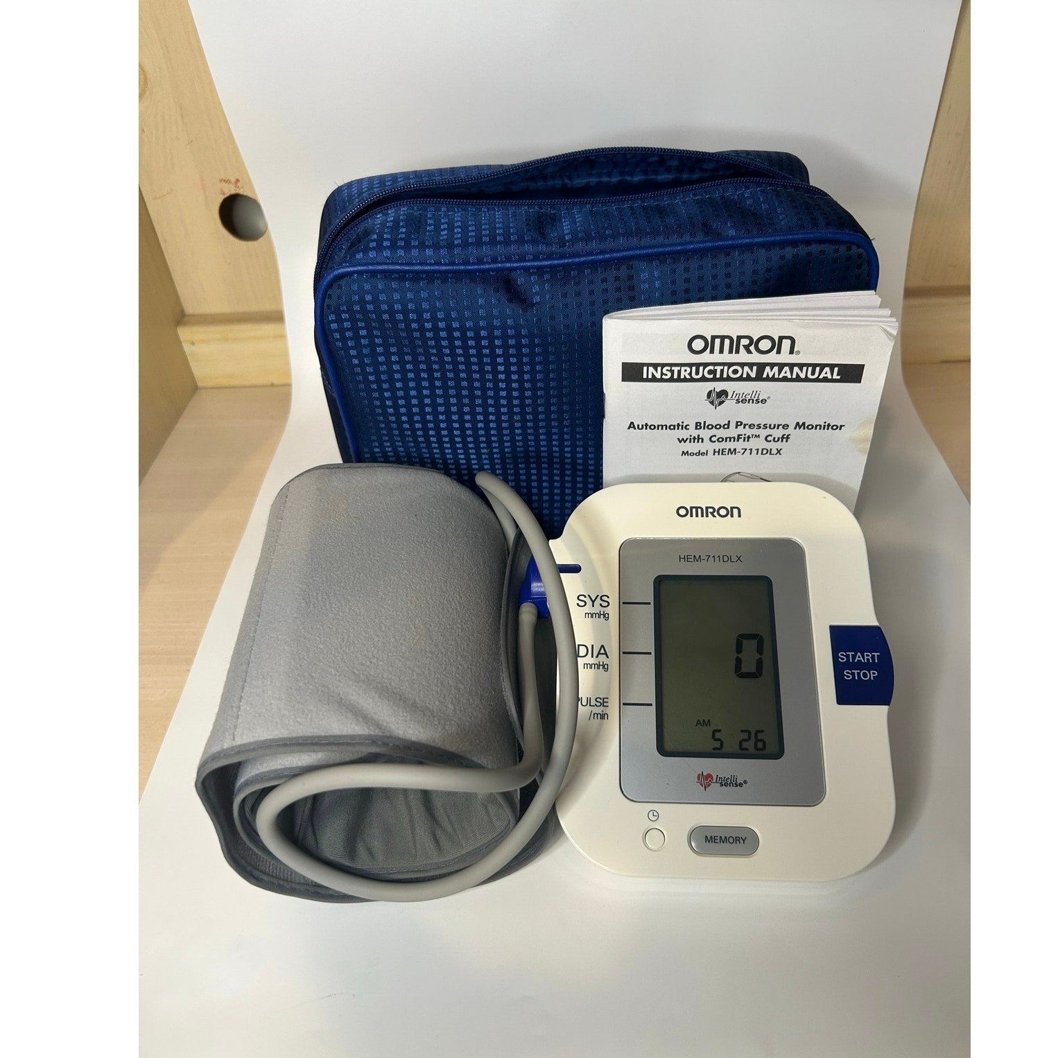 Omron Blood Pressure Monitor Upper Arm HEM-711DLX Automatic Digital Cuff Kit