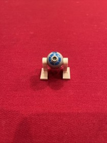 r2d2 lego mini figure From Lego 9490 pod escape ship