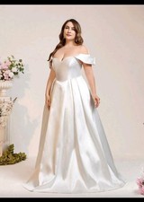 Off Shoulder Wedding Dress Size 2xl Lace Sleeve Princess Ball Gown White Satin