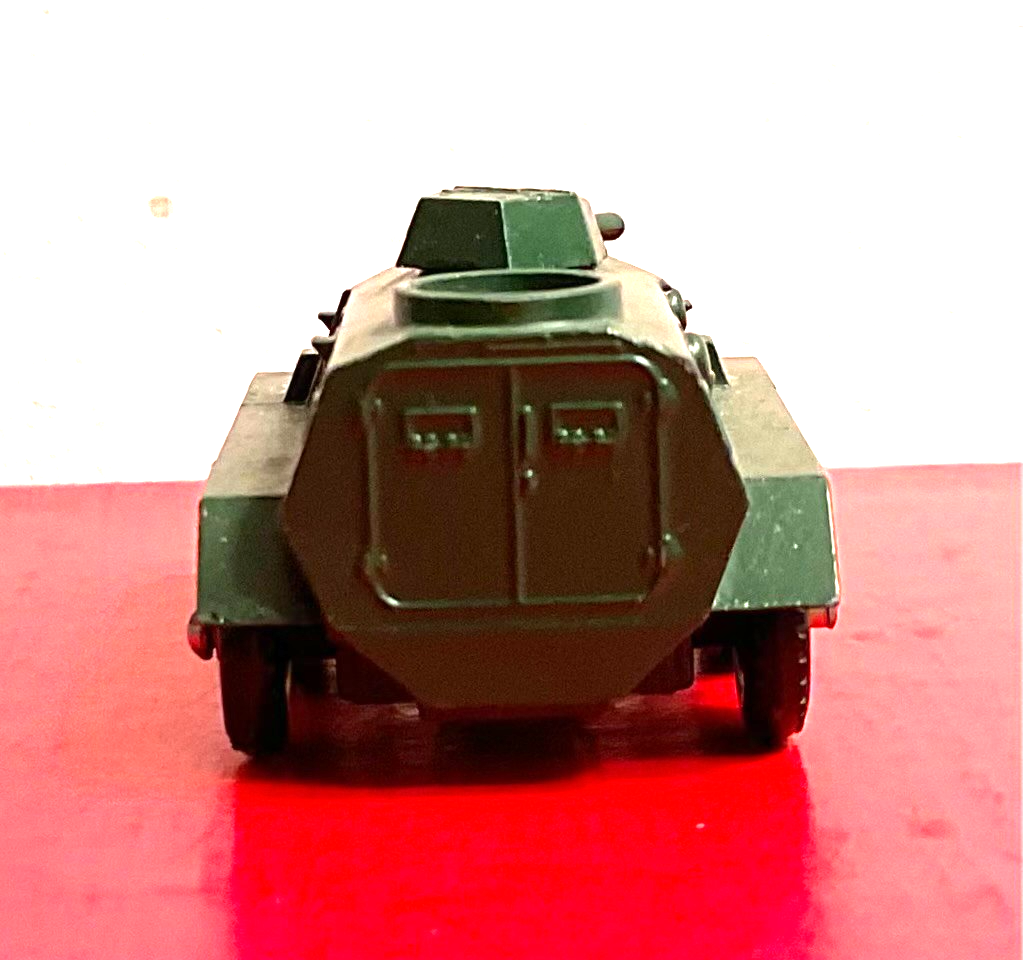 LESNEY Matchbox 1-75 Series England 1958 SARACEN PERSONNEL CARRIER