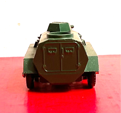 LESNEY Matchbox 1-75 Series England 1958 SARACEN PERSONNEL CARRIER