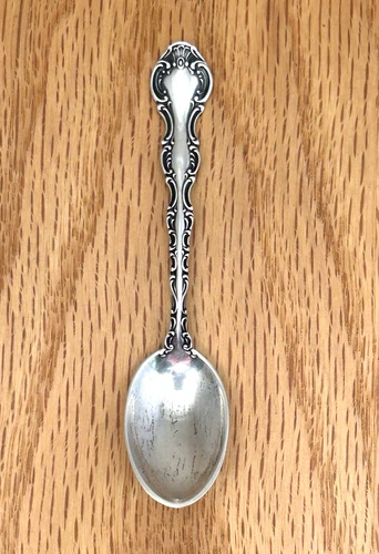 Sterling Silver Strasbourg Style Demitasse Souvenir Spoon 4" Gorham  11.8 g