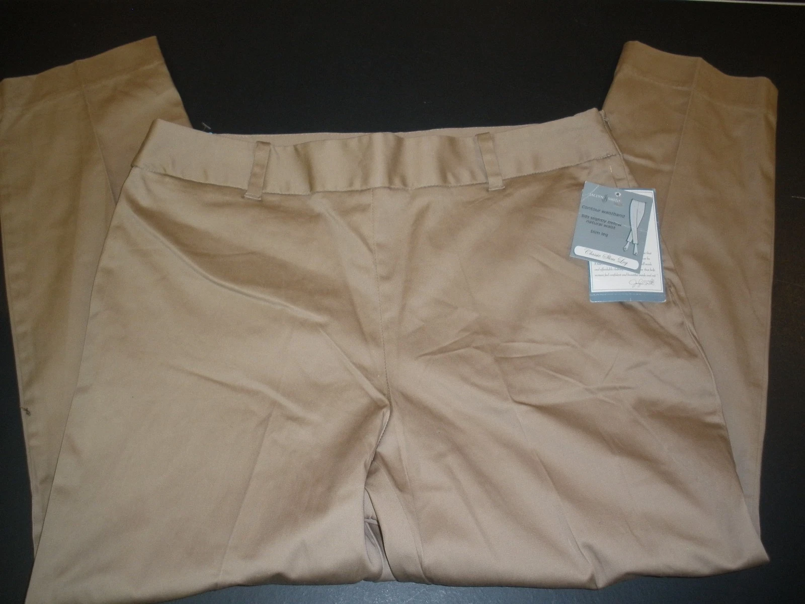 NEW Jaclyn Smith tan womens capri capris size 10 tan side zipper