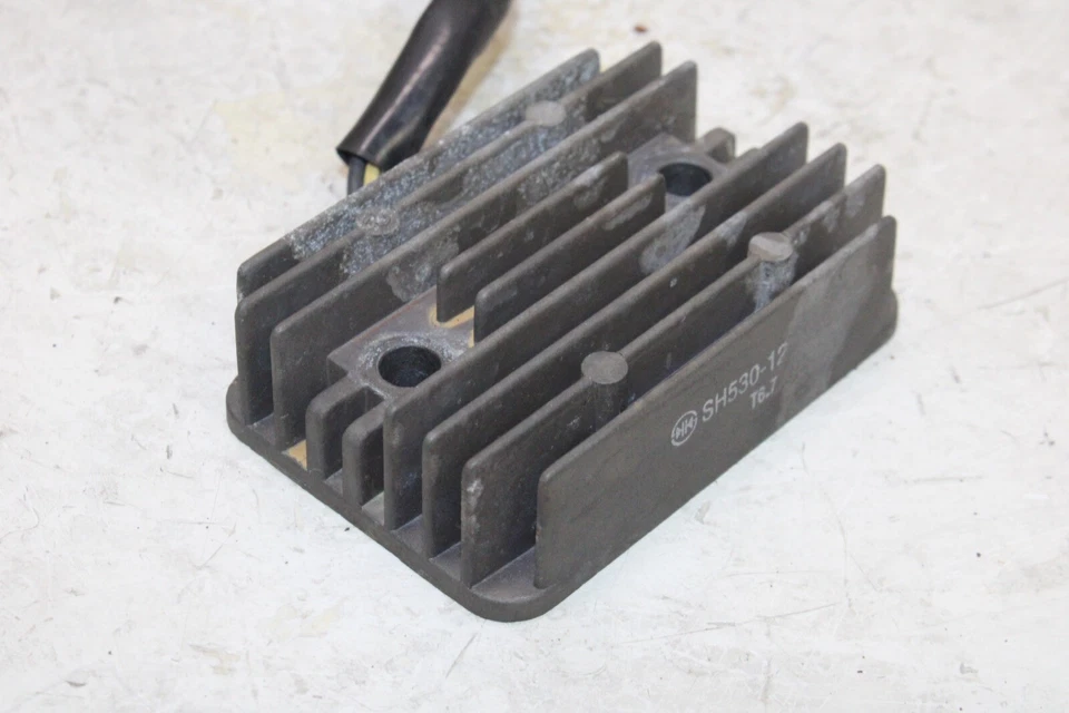 Kawasaki Vulcan 500 En500-C 2007 OEM rectificador regulador de voltaje Foto 2 de 4