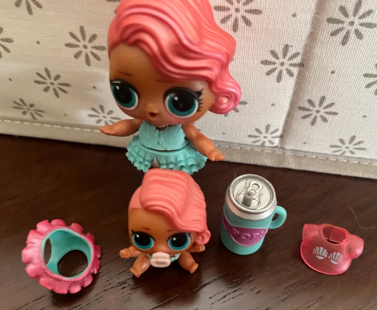 Lol surprise! Pearl Surprise Treasure and Lil