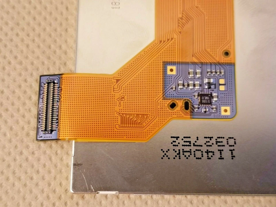 New Pantech OEM 4" WVGA LCD Screen Replacement Part for Verizon BREAKOUT ADR8995 - Image 4 of 4