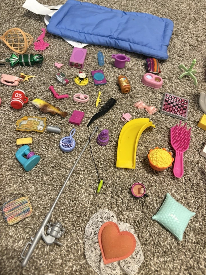 (Muñeca) Lote de accesorios/al azar: 50+ piezas Foto 4 de 4