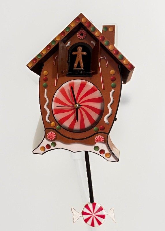Gingerbread House Cuckoo Sound Clock PLAYS CHRISTMAS TUNES New Open Box