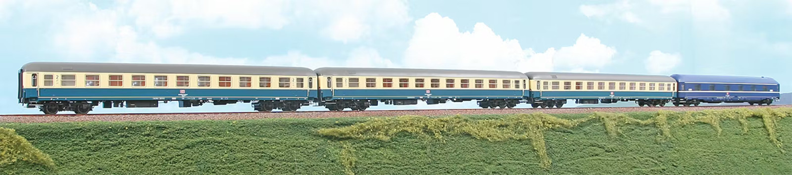 ACME 55296 DB Set Of 4 Passenger Cars Ferieekspressen København H