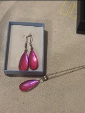 925 Sterling Silver Pink Crystal Necklace & Drop Earrings Set