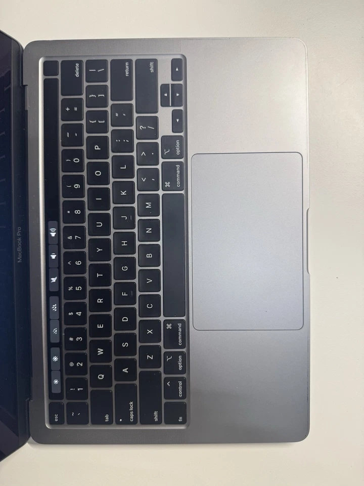 Apple MacBook Pro 13" · i5 8th gen 1.4 GHz · 8GB · 256GB, foto 4 di 4