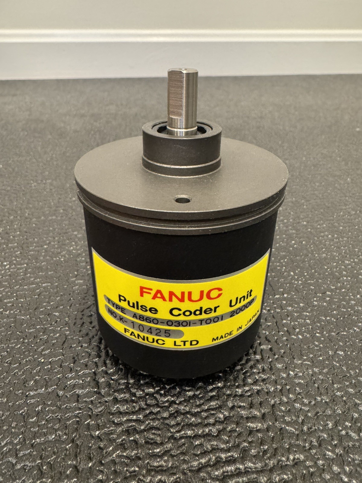 Fanuc A860-0301-T001 2000P Pulse Coder Unit Encoder NEW