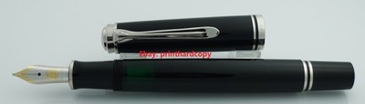 2012 Special Edition Pelikan Souveran M605 Black Silver Fountain pen 14K