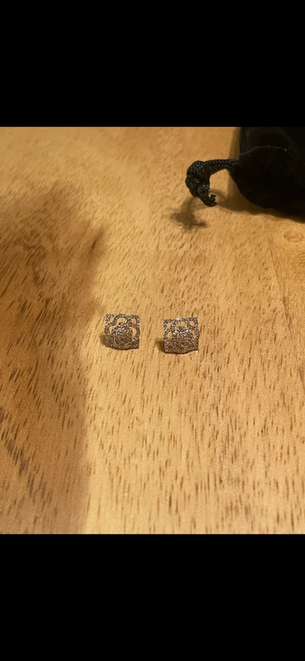 rose gold earrings - Image 3 of 4