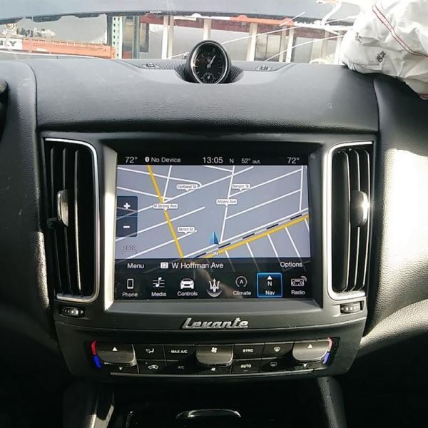 2018 Maserati Levante radio stereo receiver and display screen 670104551