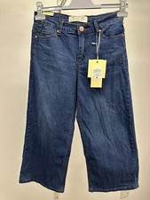 Diamonds And Divas Three Quarter Length Jeans Size 8