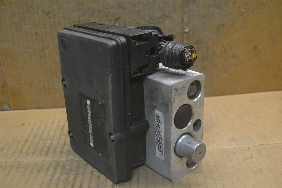 Nissan Armada 2012 ABS control de bomba de freno antibloqueo módulo 47660ZZ90A 620-12A7 Foto 4 de 4