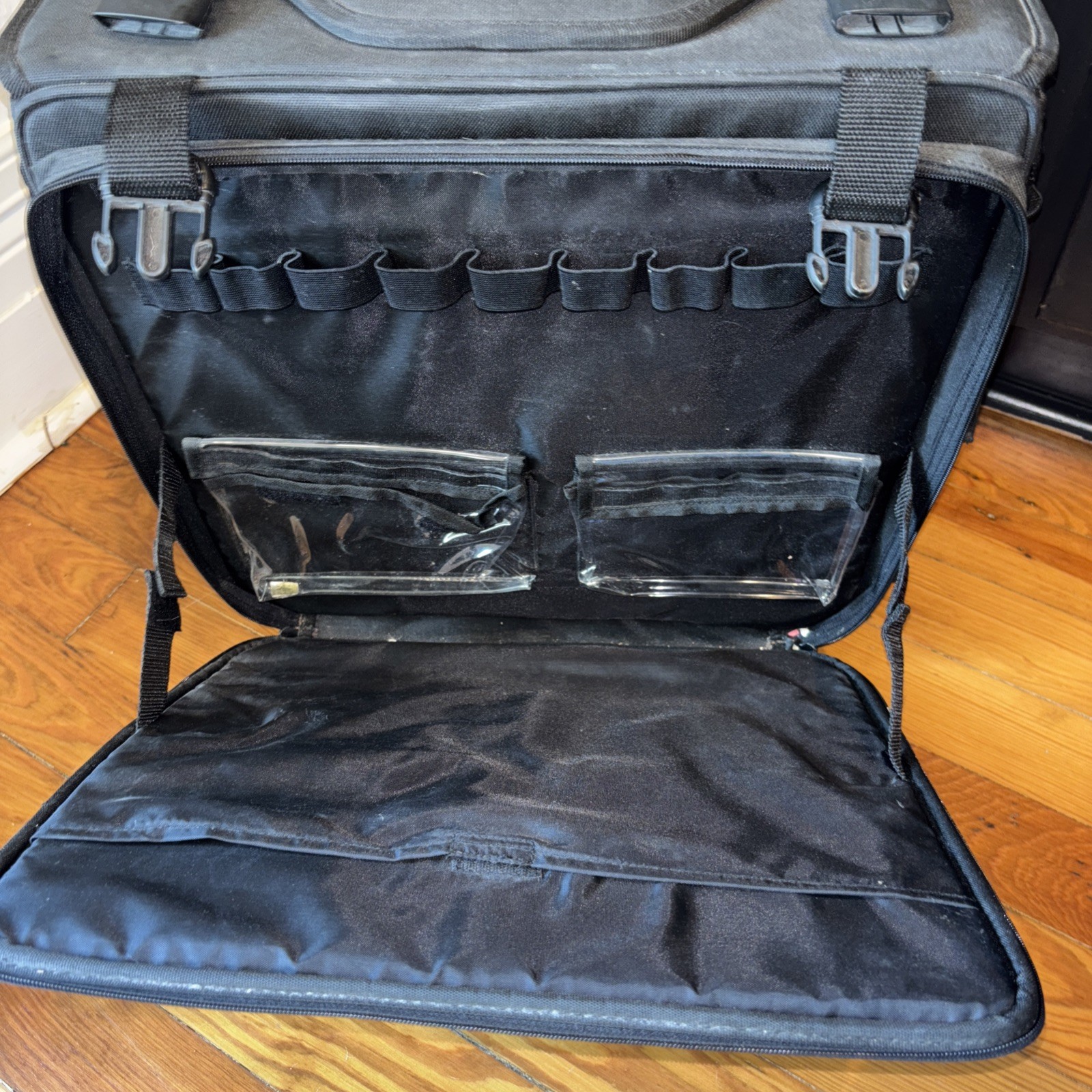 Crop In Style Navigator Rolling Tote Organizer Scrapbooking Storage EUC