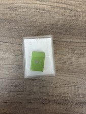 Apple iPod Shuffle 2nd Generation A1204 1gb Green