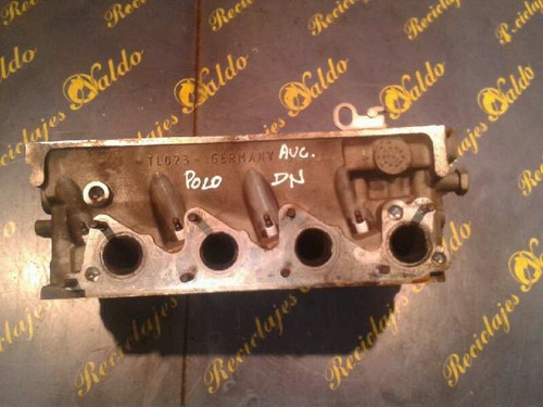 030103374 zylinderkopf r. VOLKSWAGEN POLO BERLINA 6N2 1.0 1999 677528