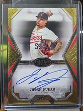 2025 Topps Tier One Jhoan Duran Tier One Talent Auto Gold Foil 116/199 Twins