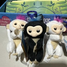 SET OF 3 FINGERLINGS - FRIENDSHIP  YOUR FINGERTIPS