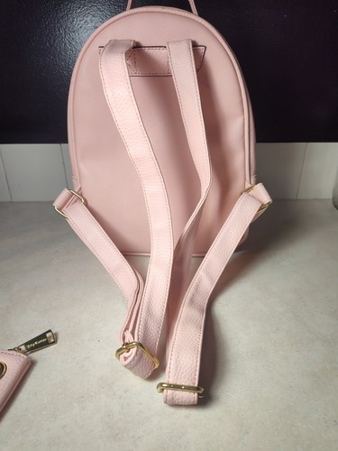 Y2K JUICY COUTURE BUBBLE GUM PINK W/GOLD HARDWARE BACKPACK PURSE SM. FLAWS SEE - Picture 10 of 11