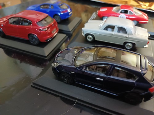LOTTO 5 ALFA ROMEO SCONTO DA 50 A 29,90EURGIULIETTA-ALFA BRERA-STELVIO- 1/43 - Foto 3 di 3