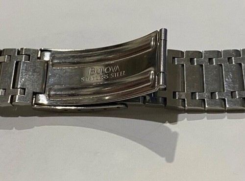RARE BULOVA ACCUTRON 18MM Stainless Steel Gents Watch,Curved Lugs,Clean. - Picture 6 of 7