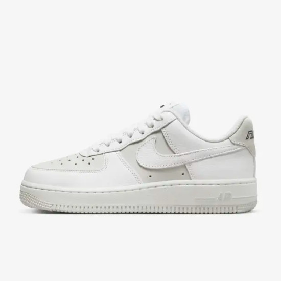 Кроссовки Nike Womens Air Force 1 07 Photon Dust (DZ2708-102) доставлены ускоренной доставкой