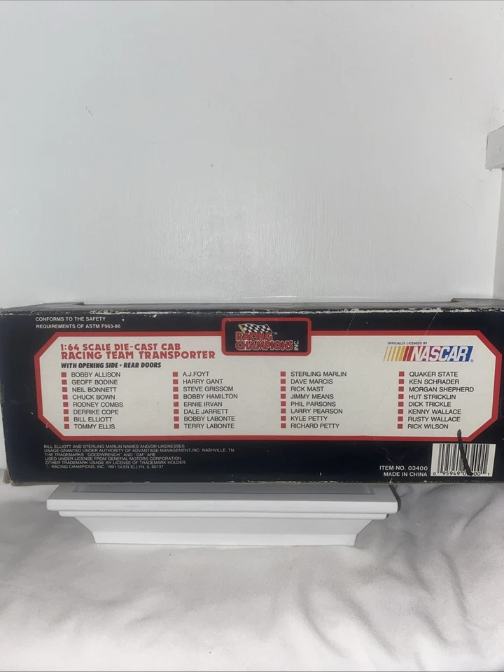 Stricklin Racing Champions 1:64 Scale Die Cast Cab Racing Team Transporter New - Image 2 of 2