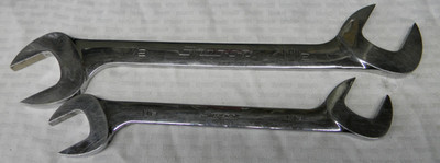SNAP-ON 2PC SAE FOUR-WAY ANGLE HEAD OPEN-END WRENCHES 1-1/8'',1-1/2'' #VS36A,VS48A