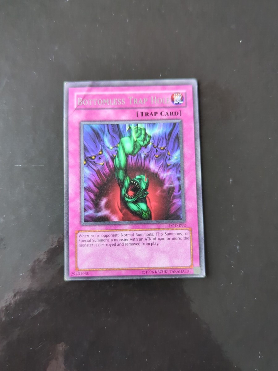 bottomless trap hole yugioh card Bottomless Trap Hole SDHS-EN038 Yu-Gi-Oh! Light Play Unlimited