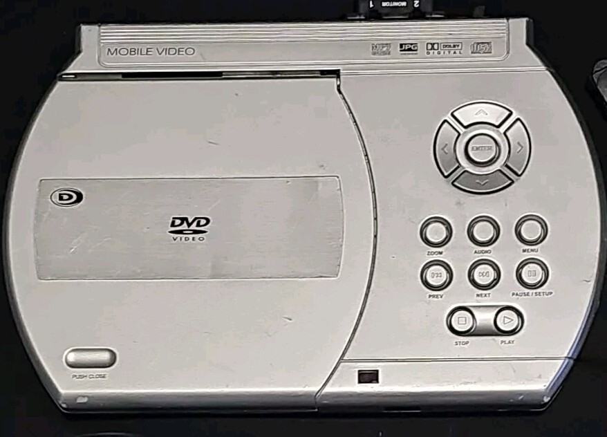 Venturer PVS 1960 Portable DVD Player 7